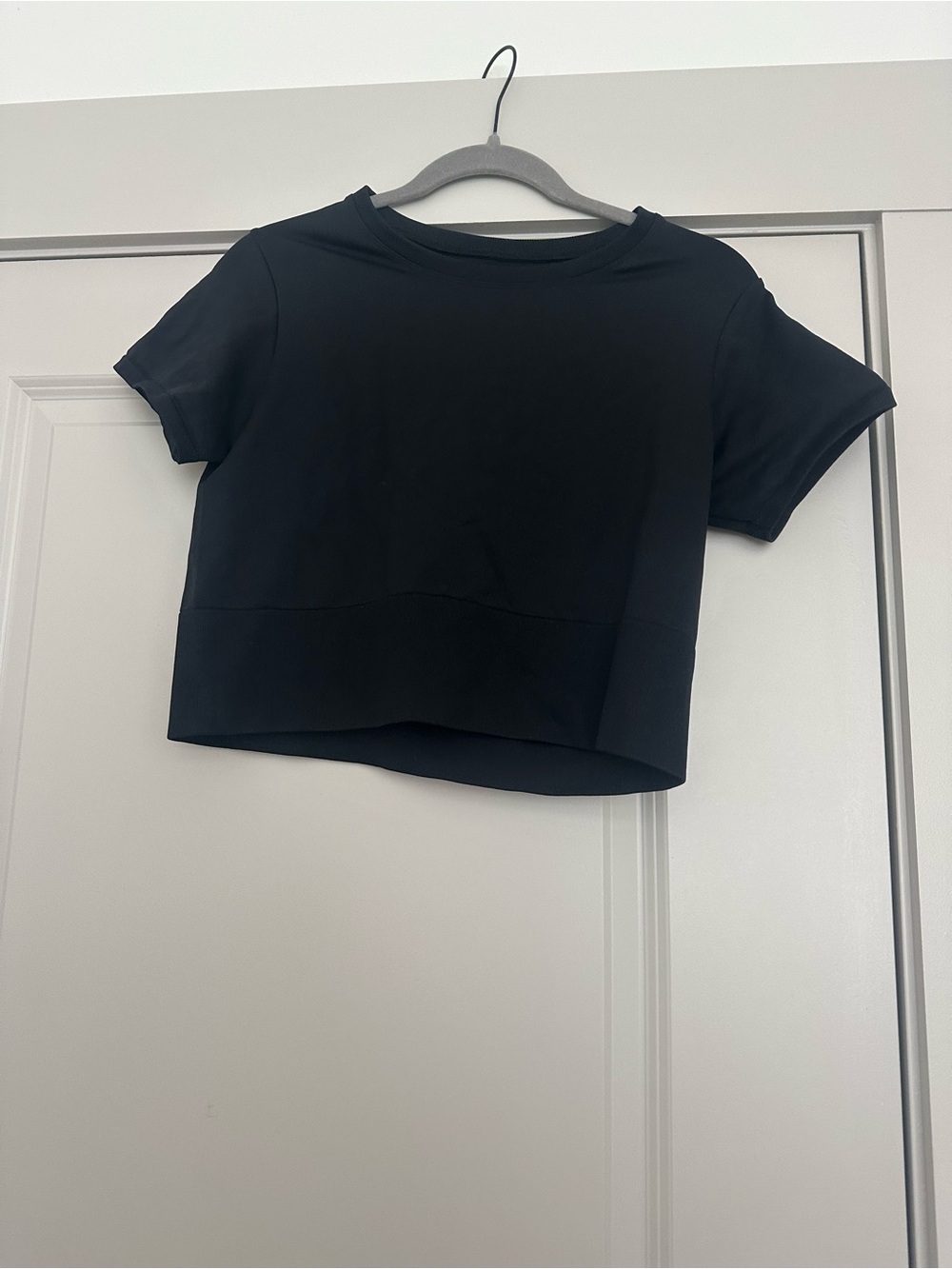 aerie Black Cropped Crew Tee